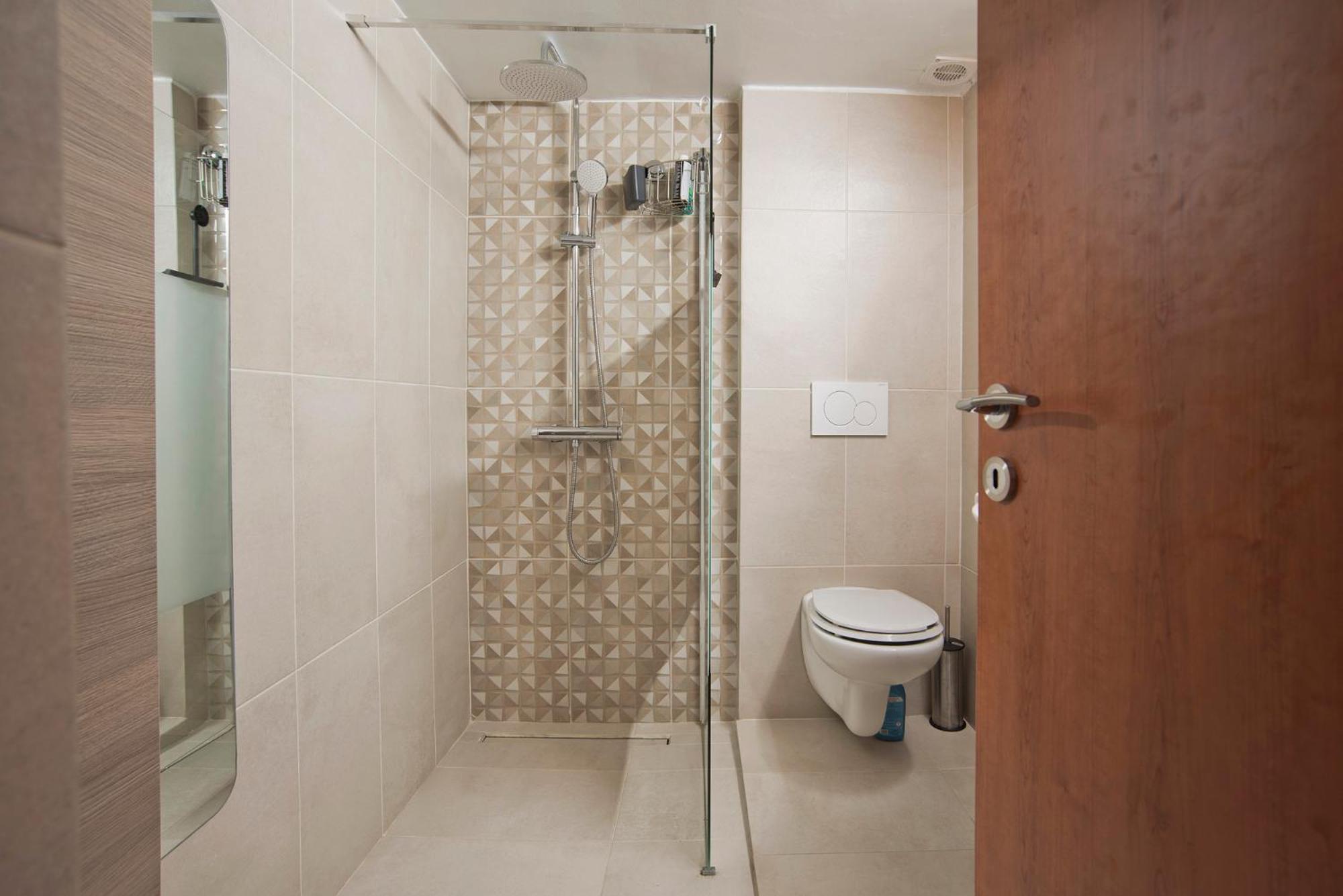 Sealiv By Lobbysquare Apartment